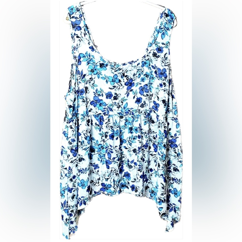 NEW TORRID BLUE FLORAL CHIFFON TOP